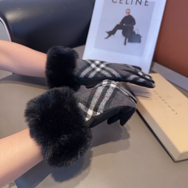 Burberry Gloves