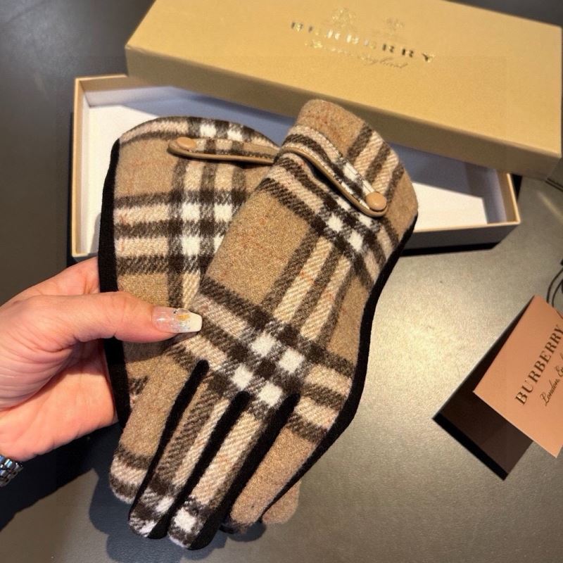 Burberry Gloves