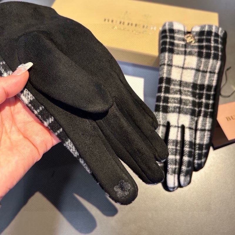 Burberry Gloves