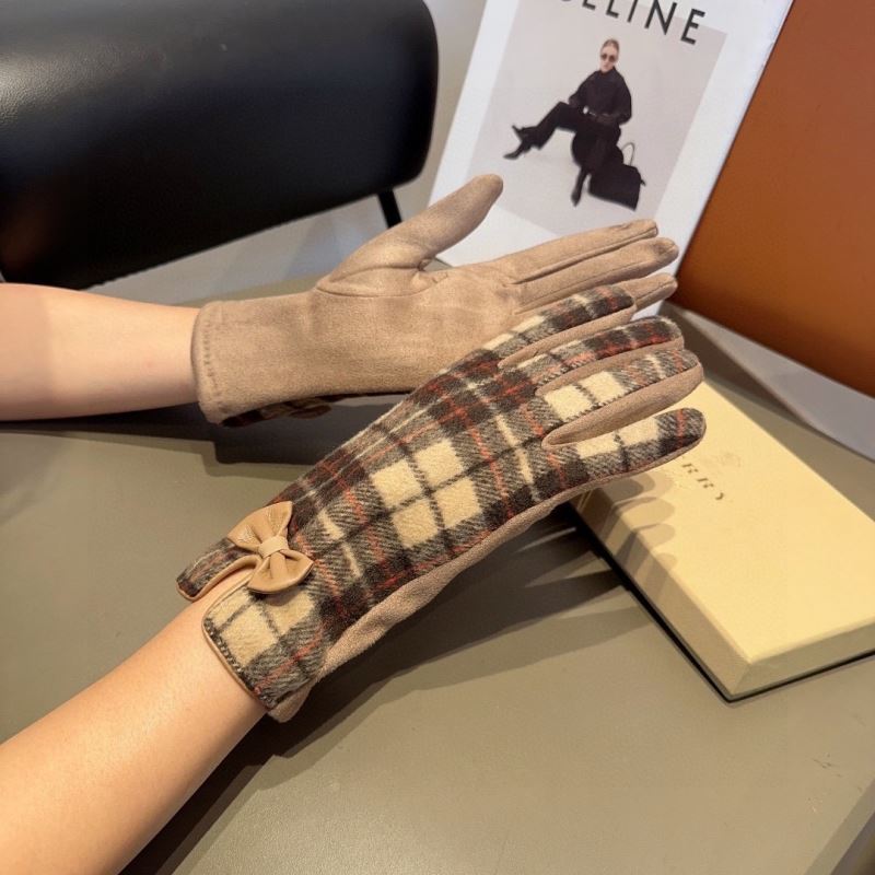 Burberry Gloves