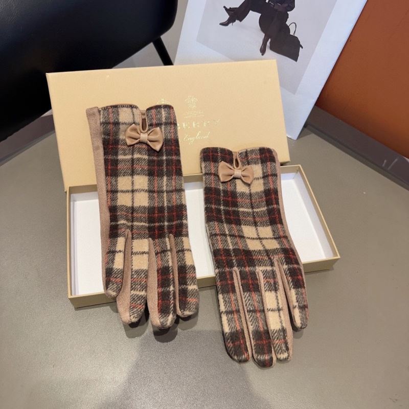 Burberry Gloves