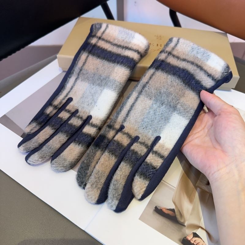 Burberry Gloves