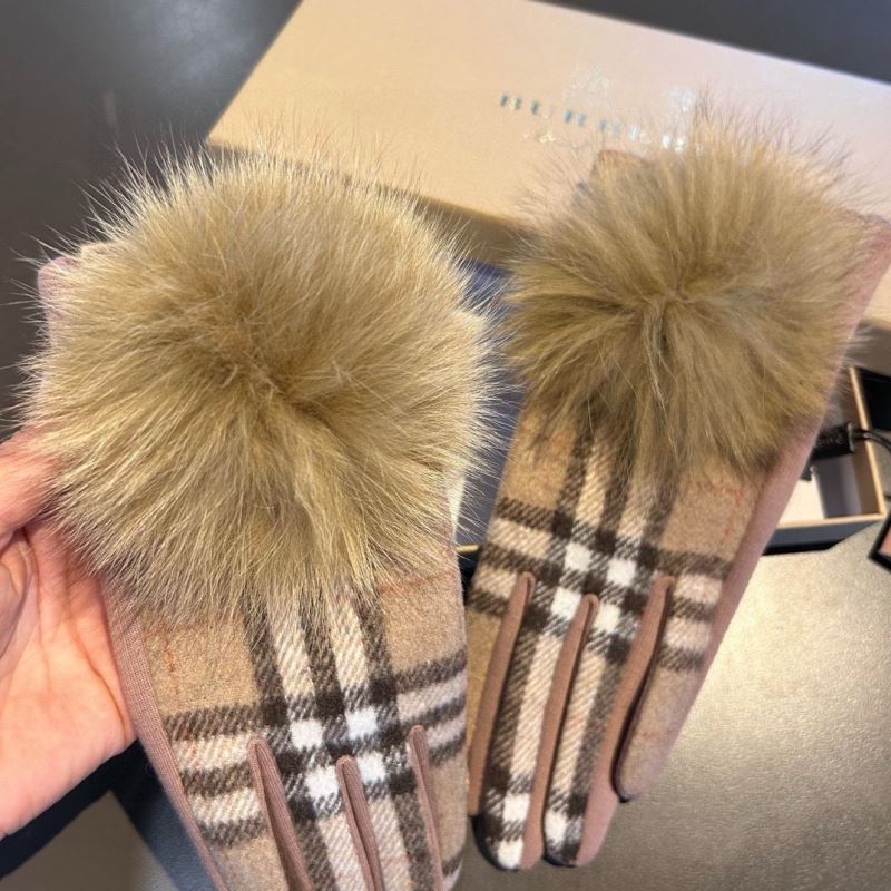 Burberry Gloves