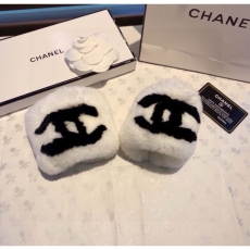 Chanel Gloves