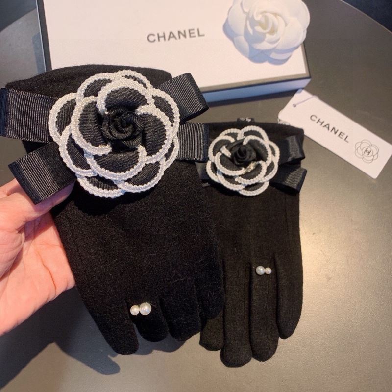 Chanel Gloves