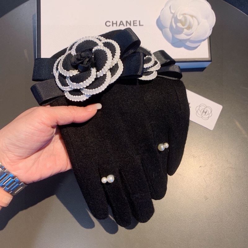 Chanel Gloves