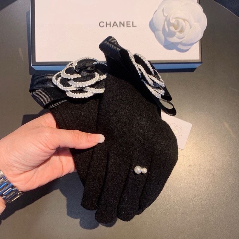 Chanel Gloves