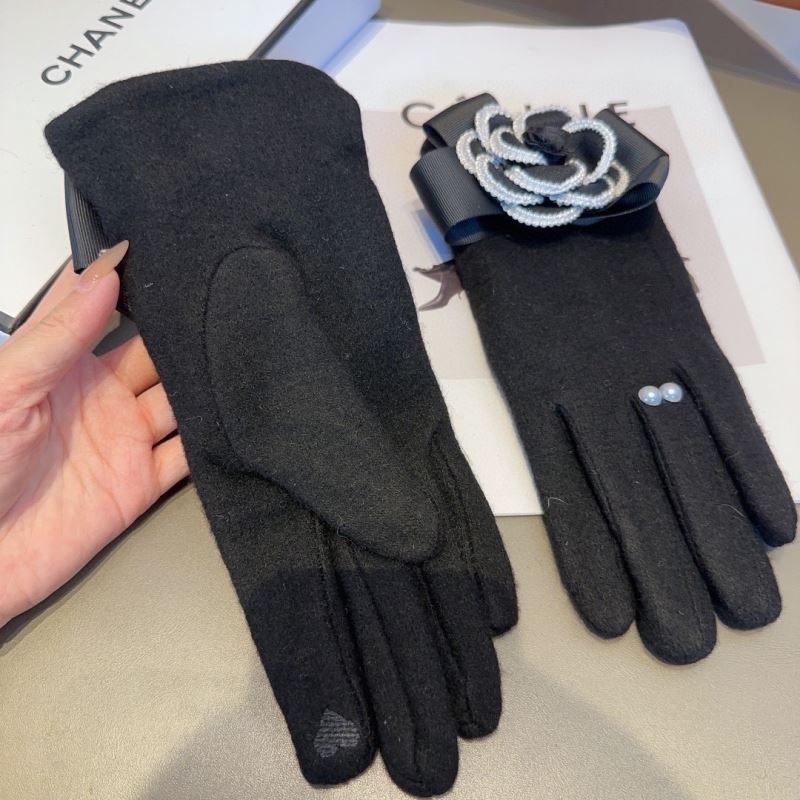 Chanel Gloves