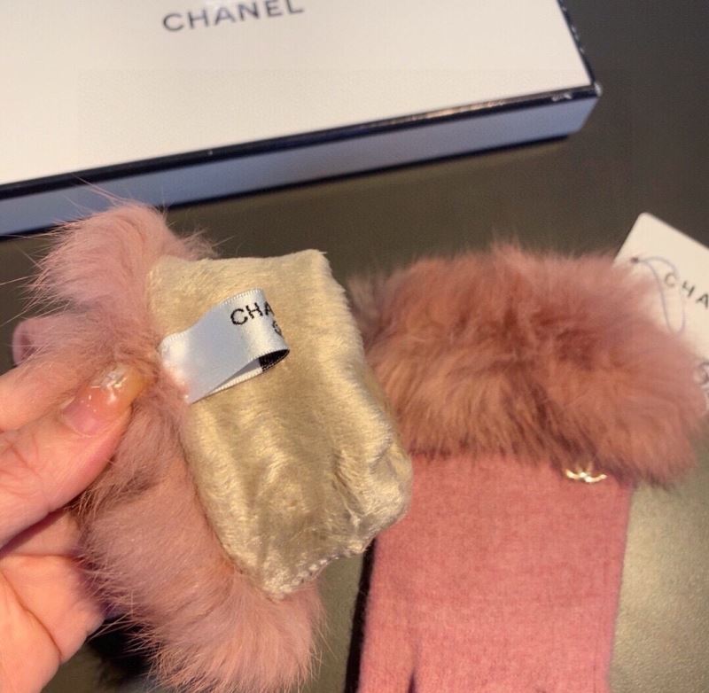 Chanel Gloves