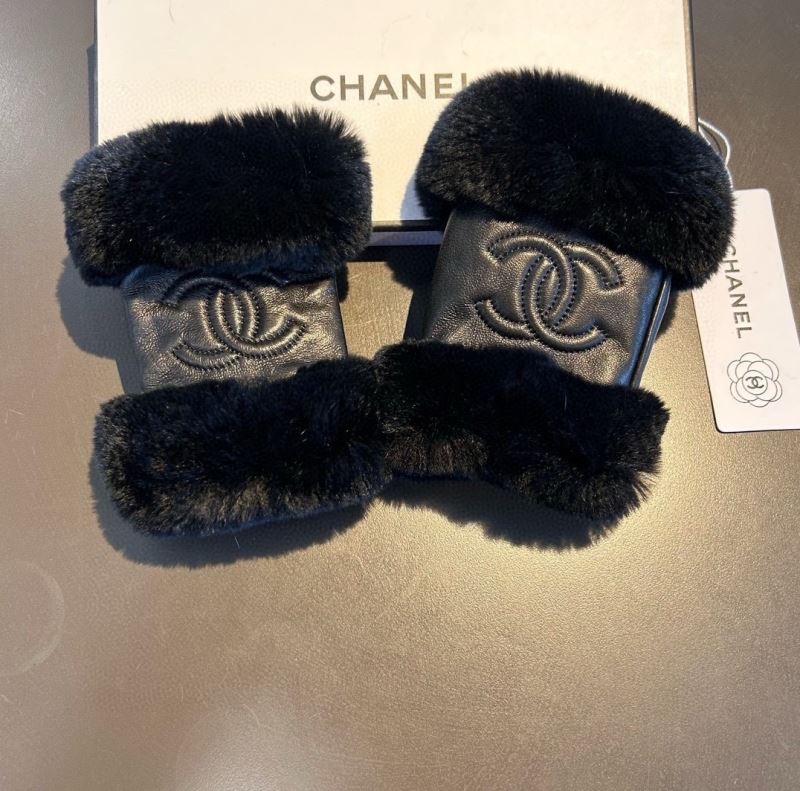 Chanel Gloves