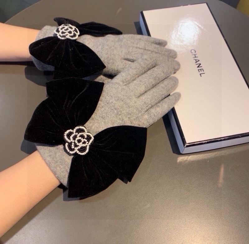 Chanel Gloves