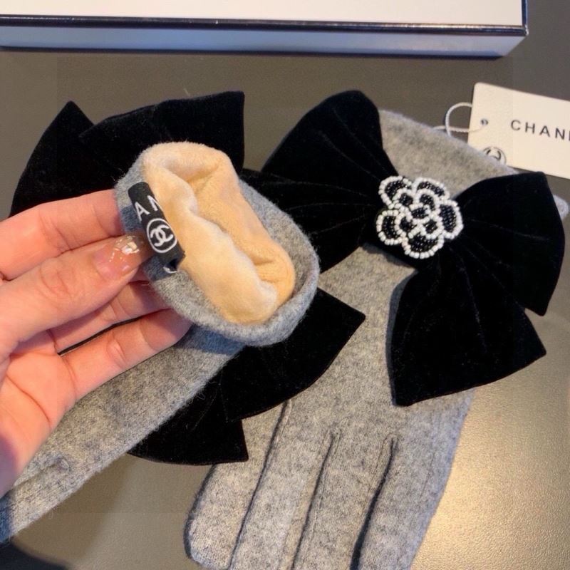 Chanel Gloves