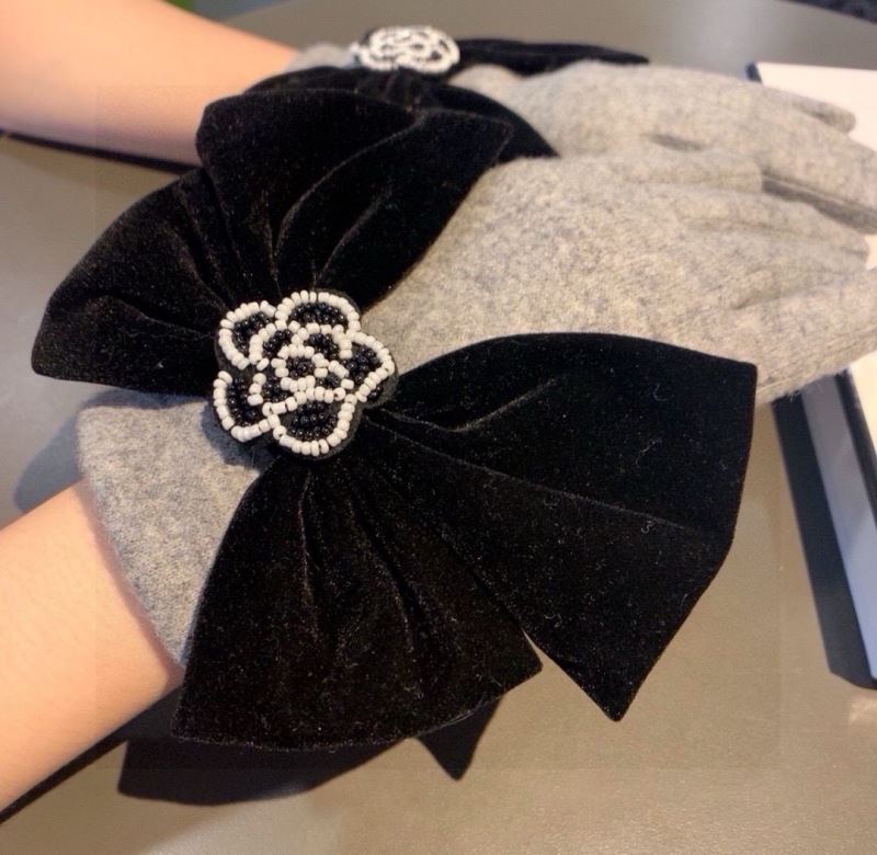 Chanel Gloves