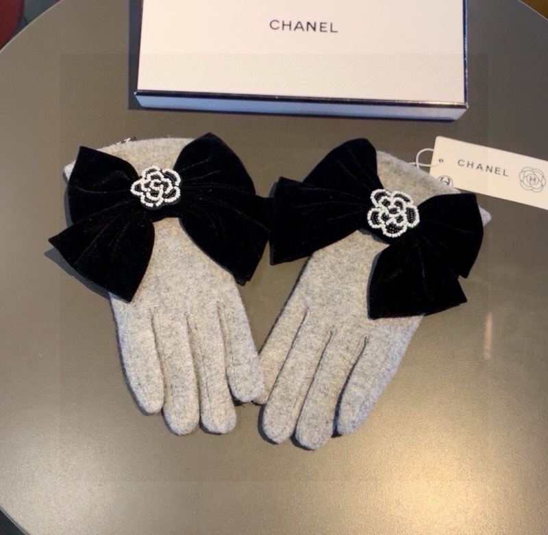 Chanel Gloves