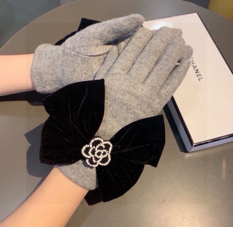 Chanel Gloves