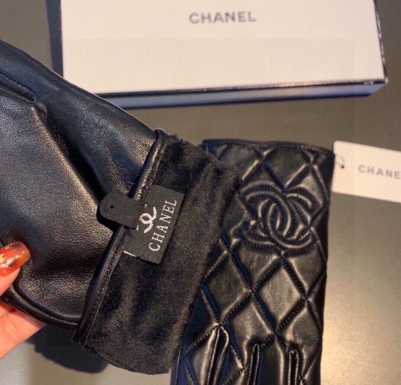 Chanel Gloves