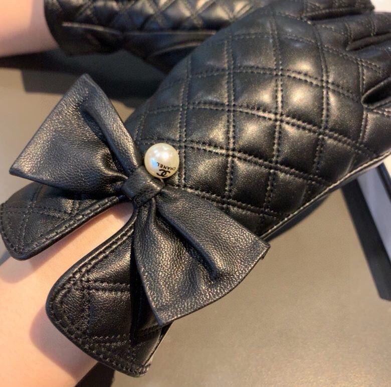 Chanel Gloves