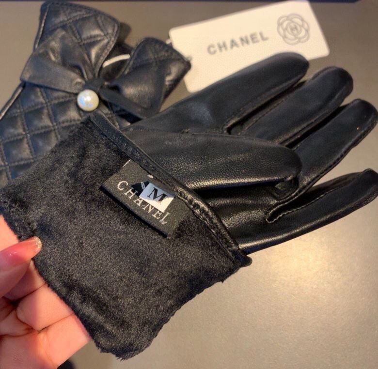 Chanel Gloves