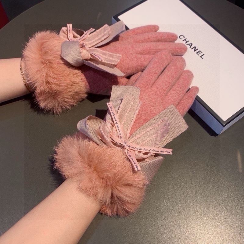 Chanel Gloves