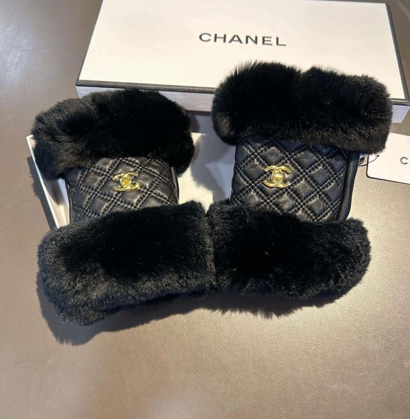 Chanel Gloves