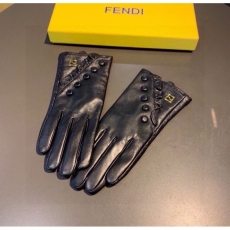 Fendi Gloves