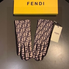 Fendi Gloves