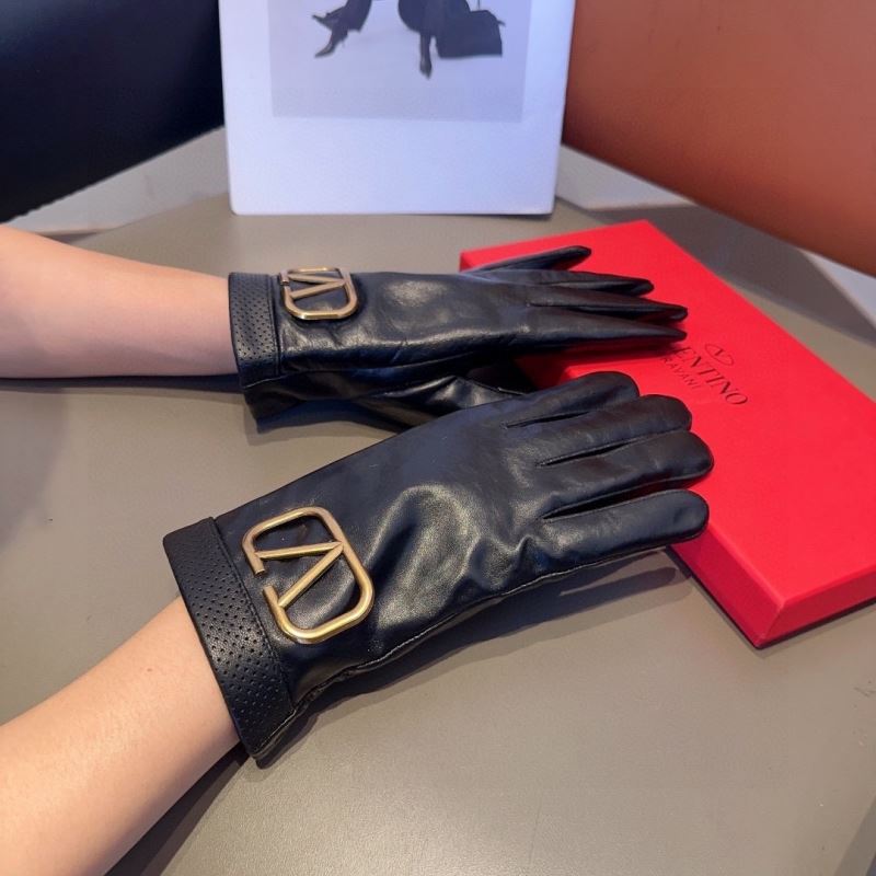 Valentino Gloves