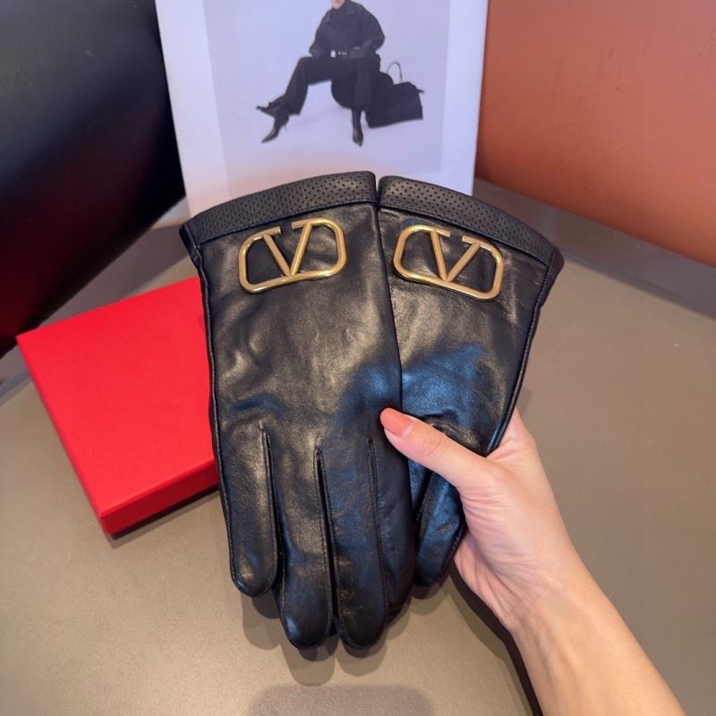 Valentino Gloves