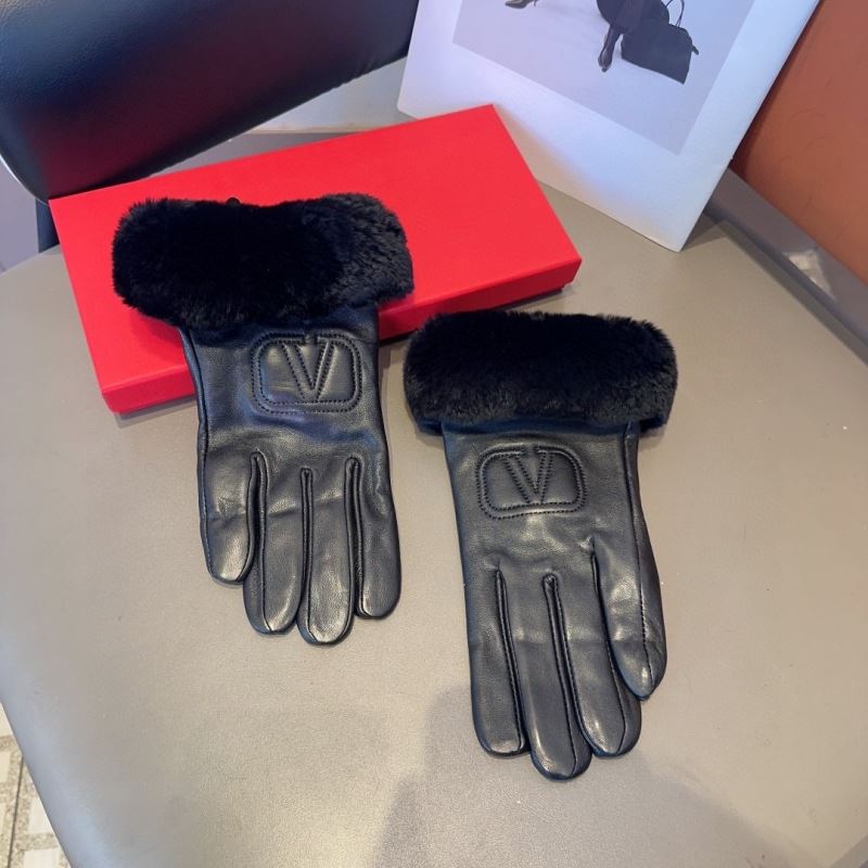 Valentino Gloves