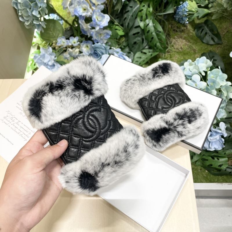 Chanel Gloves