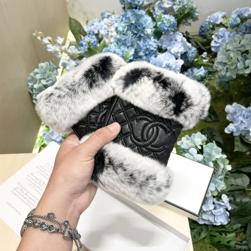 Chanel Gloves