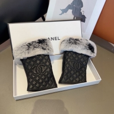 Chanel Gloves