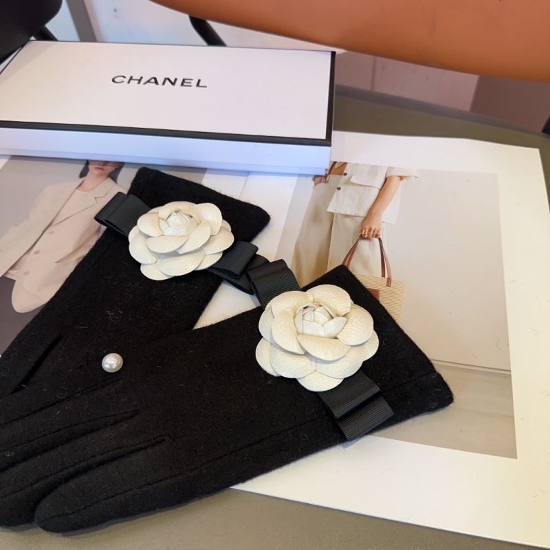 Chanel Gloves