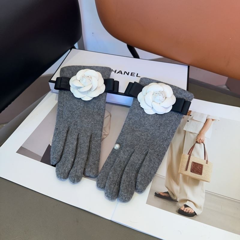 Chanel Gloves