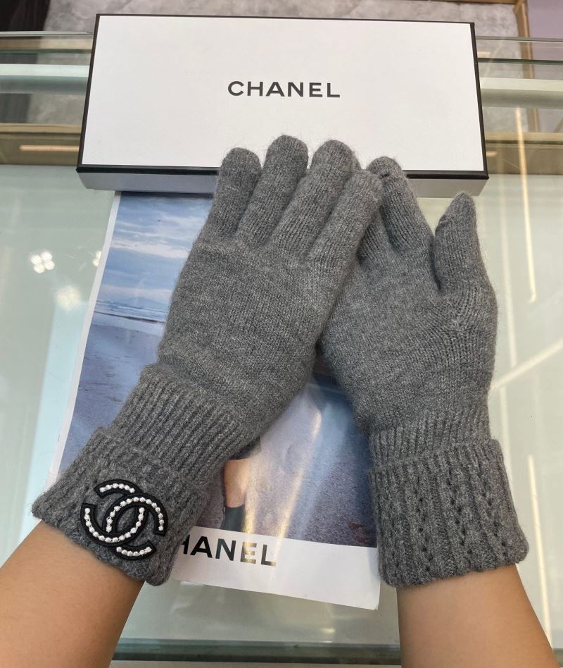 Chanel Gloves