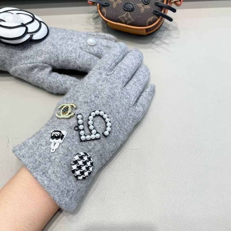 Chanel Gloves