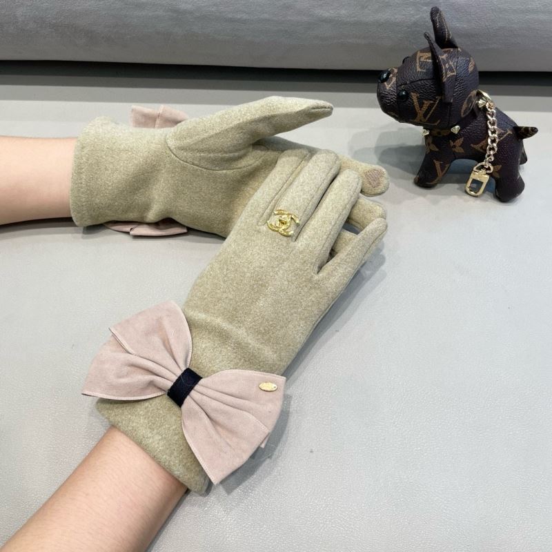 Chanel Gloves