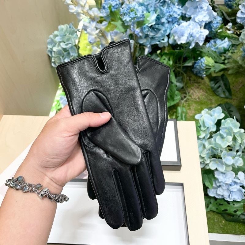 Gucci Gloves