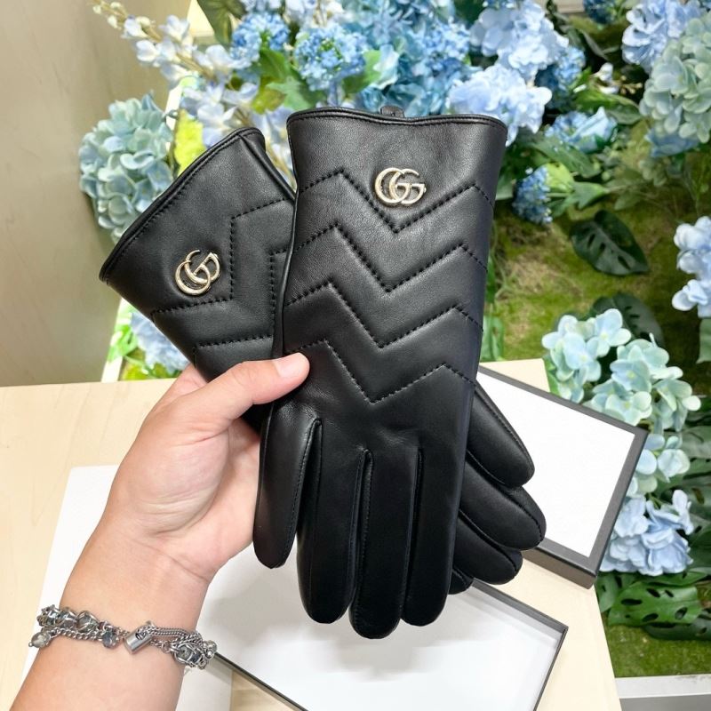 Gucci Gloves