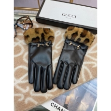 Gucci Gloves