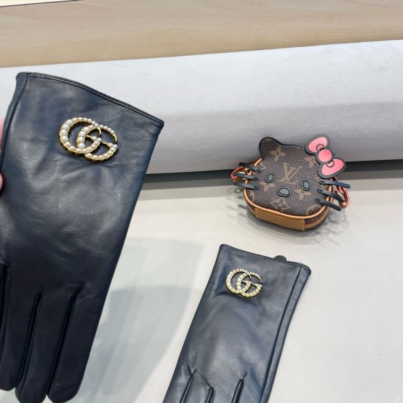 Gucci Gloves