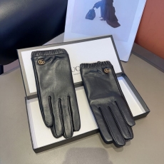 Gucci Gloves