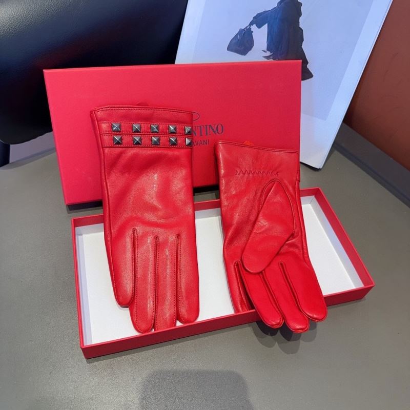 Valentino Gloves