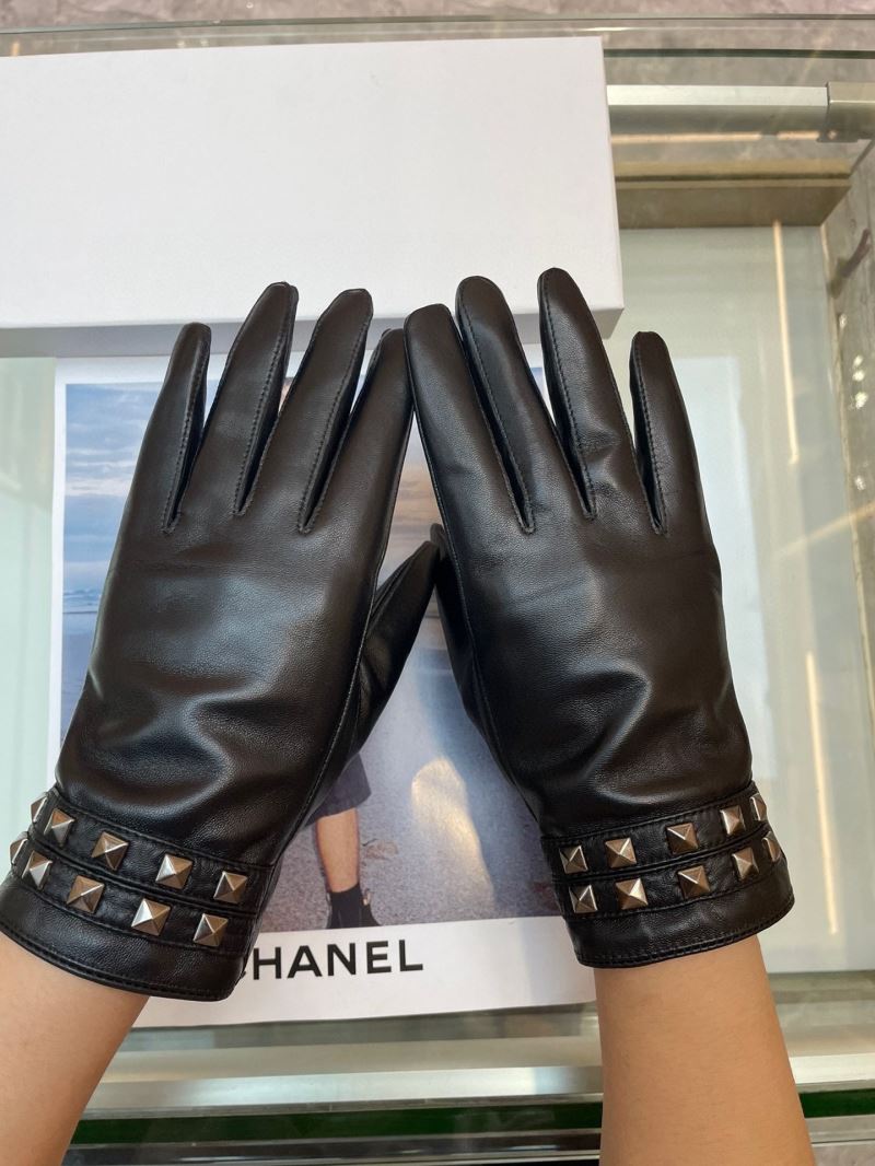 Valentino Gloves